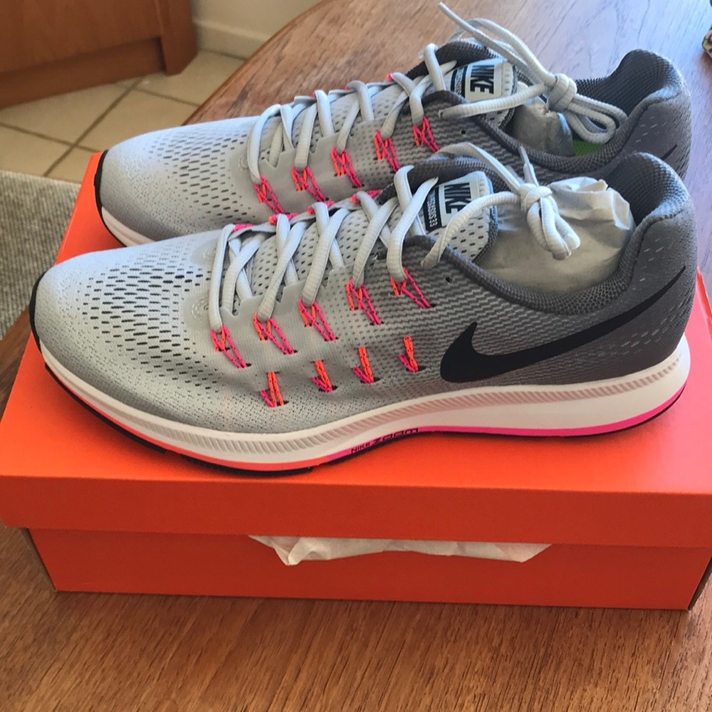 NIB Women’s Air Zoom Pegasus 33